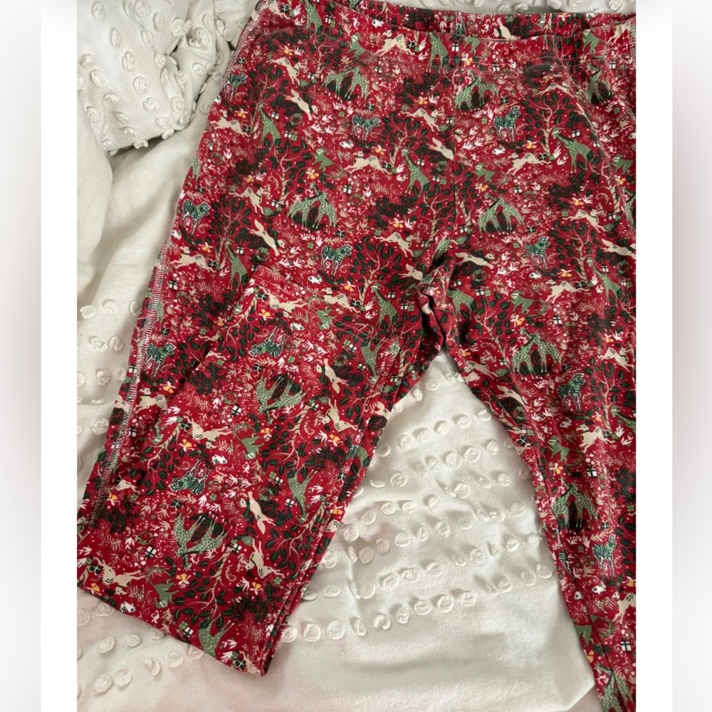Roller Rabbit pajama set - Picture 3 of 4